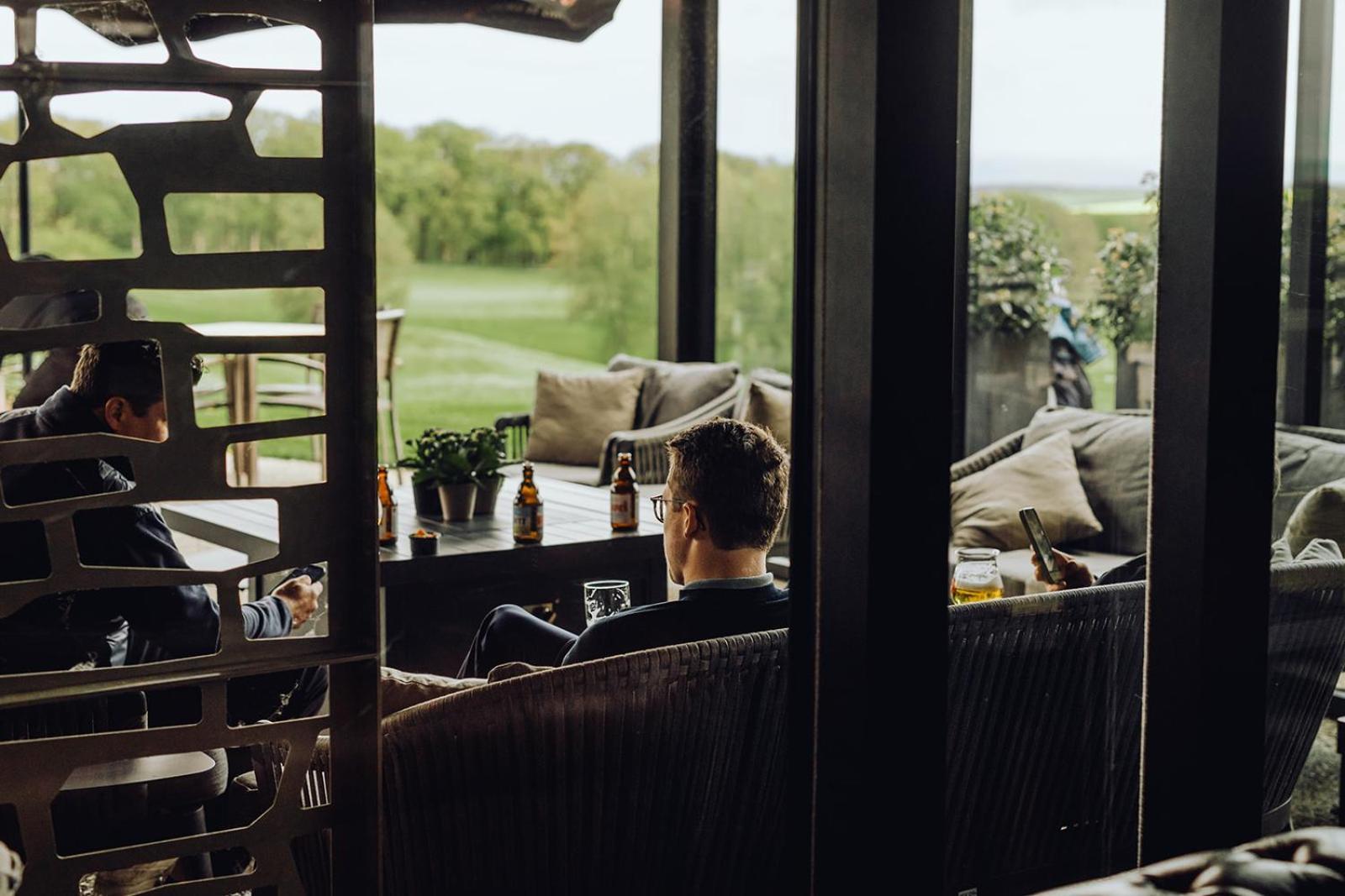Hotel & Restaurant Five Nations Дюрби Екстериор снимка